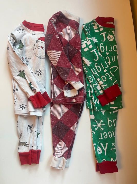 Seller #20 holiday pajamas 24 mo