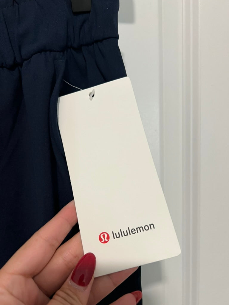 Seller 476 - Lululemon Stretch High-Rise 7/8 Pant Size 4 True Navy NWT $118