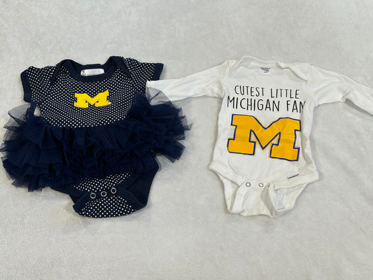 #75B Girls NB / 0-3 months University of Michigan bundle