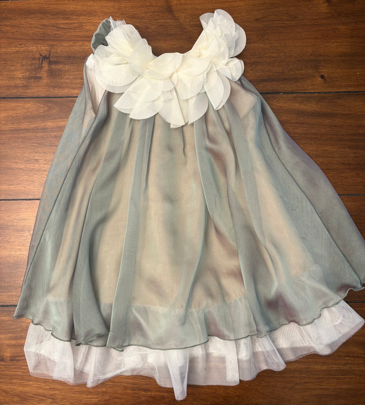 #197 Kids Dream Girls Size 3/4 Iridescent Moss Green with Ivory Sleeveless Flower Girl Dress
