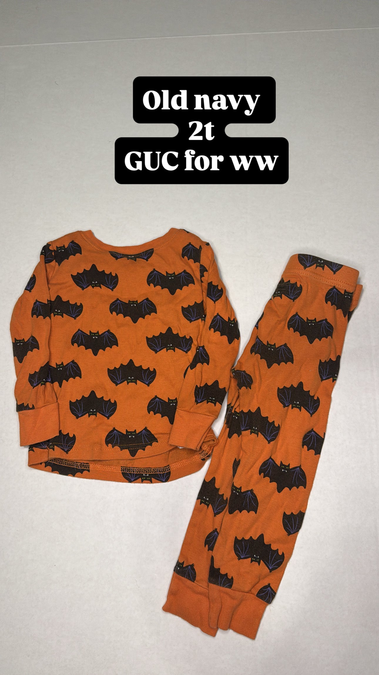 #44 Old Navy 3t Bat pjs