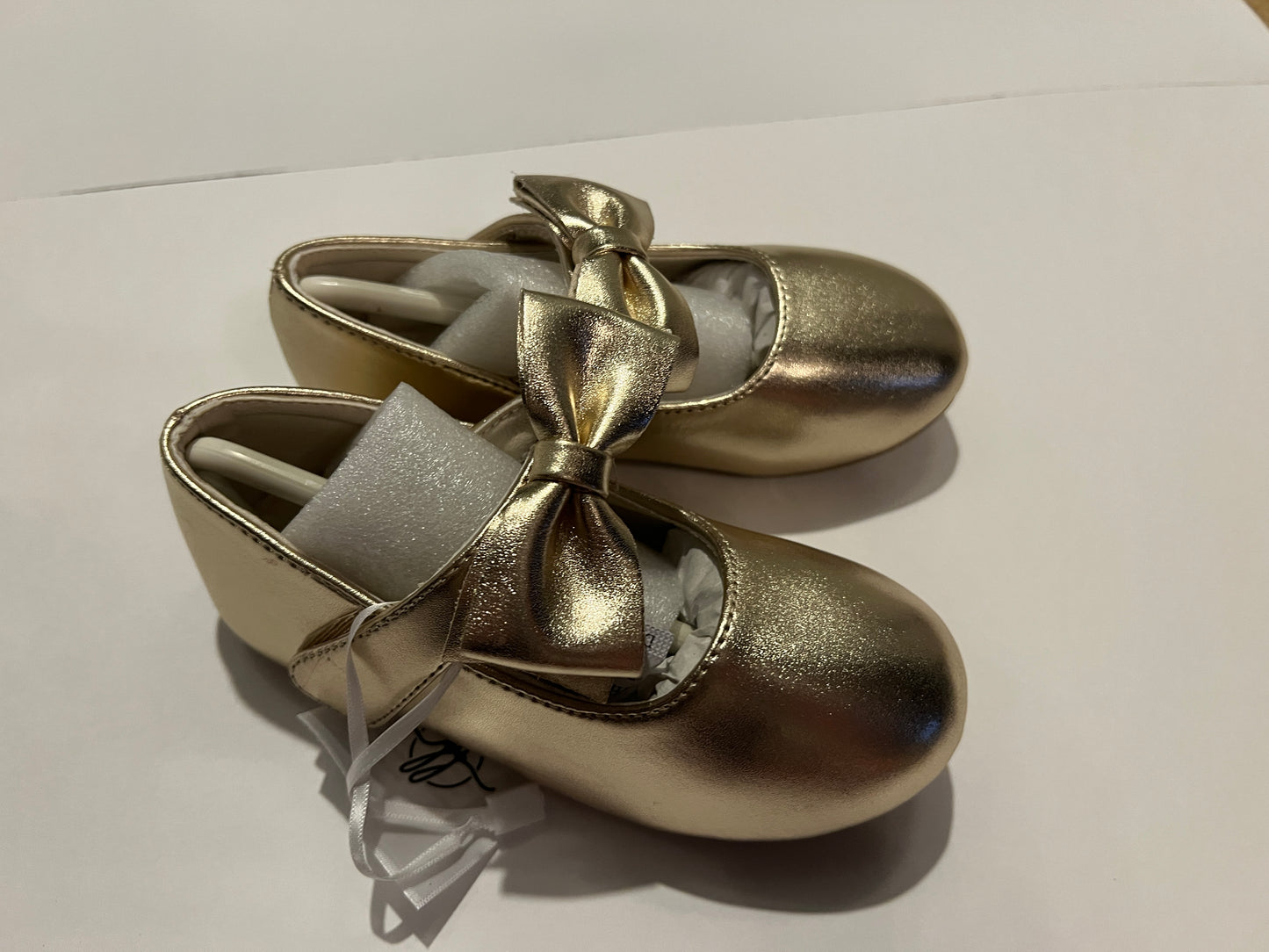 Girls Toddler Shoe Size 8 Felix & Flora NWT Gold Metallic Bow Shoe