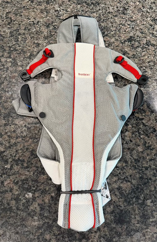 #42 Baby Bjorn Carrier