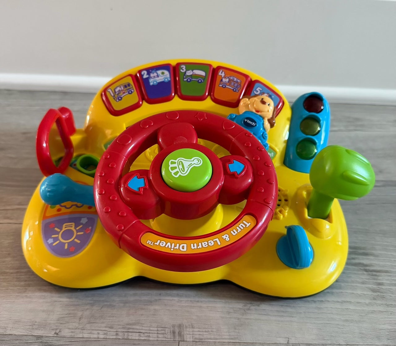 #42 VTech Turn and Learn Driver