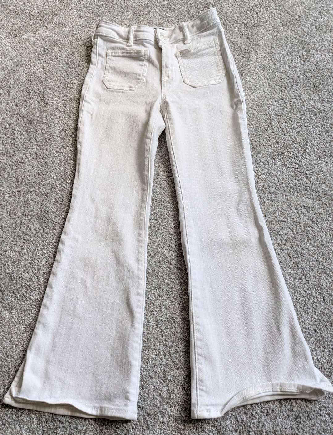 #17 Gap Denim Girls white Jeans, 70s flare, size 8