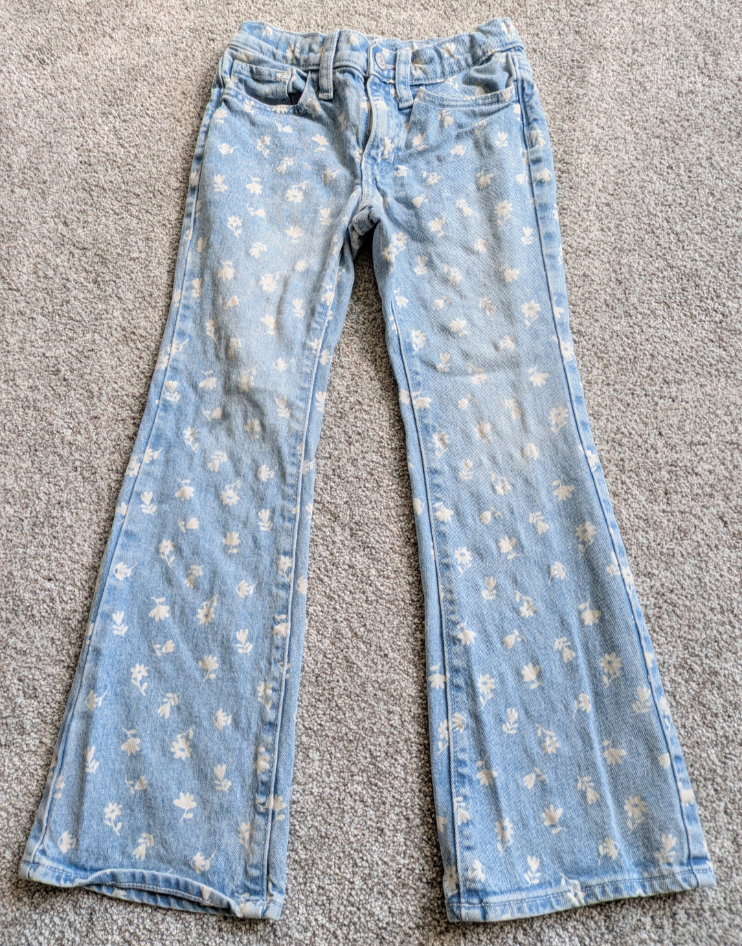 #17 Girls Old Navy Flower high rise Flare Jeans size 8