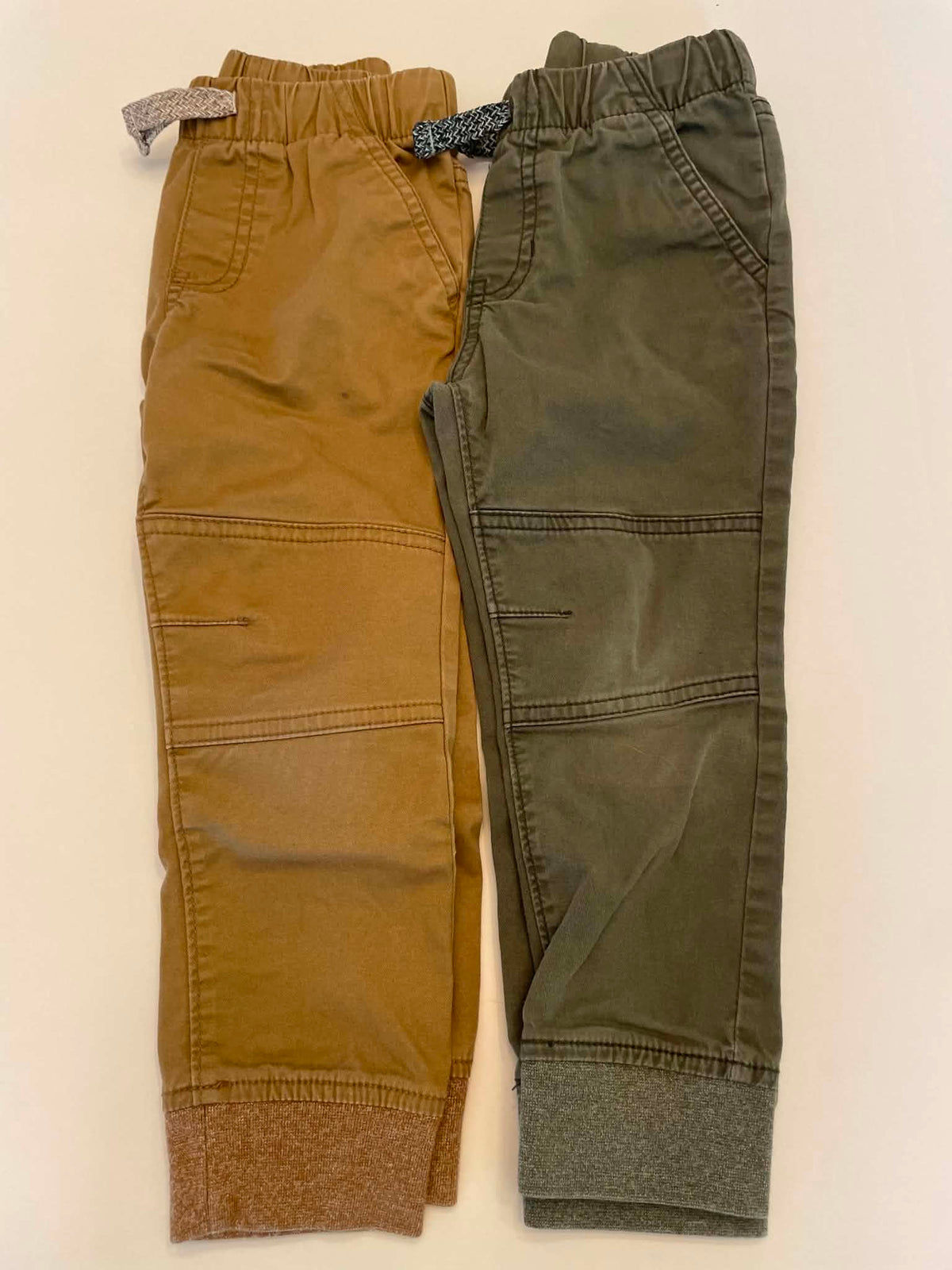 #54 - Boys 3T Cat & Jack Khaki Jogger Pants (2)
