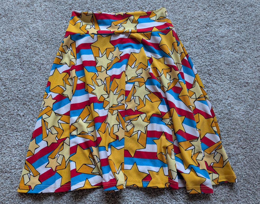 #17 LuLaRoe Girls Skirt size 8