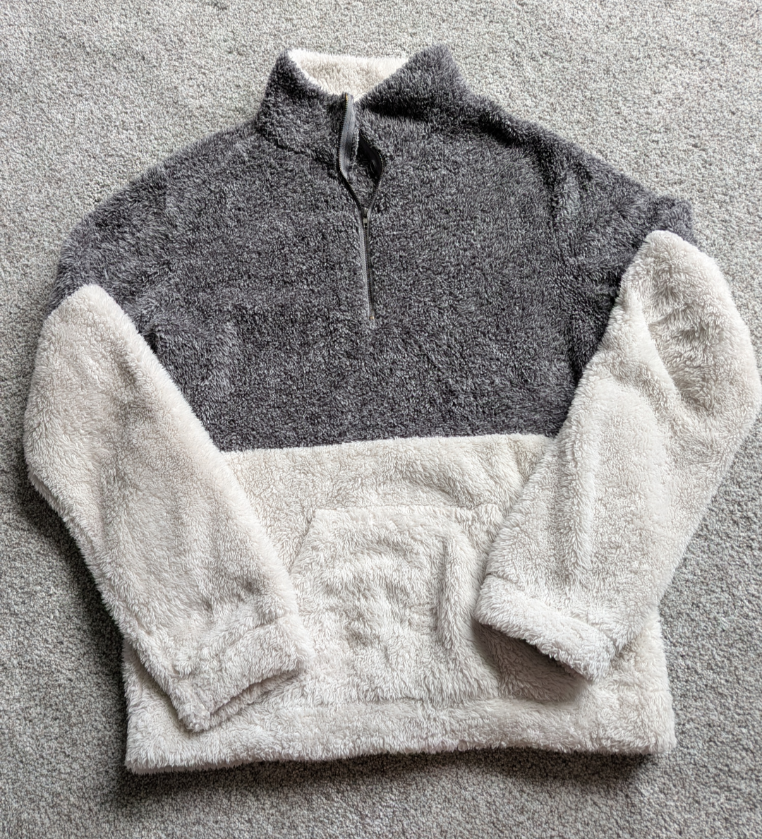 #17 Sherpa Quarter zip pullover women's M