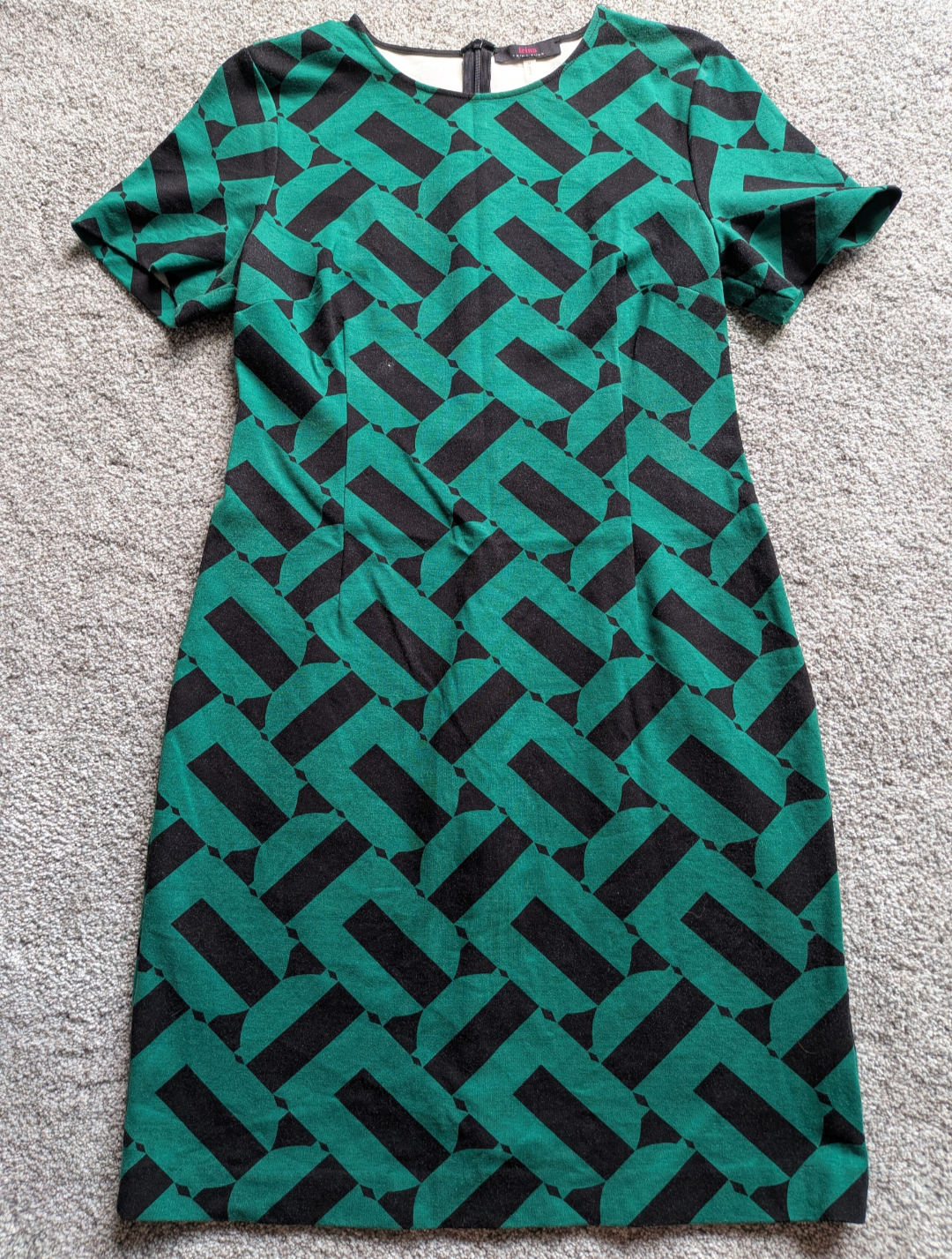 #17 Trina Turk Women’s Geometric Printed Ponte Dress size M