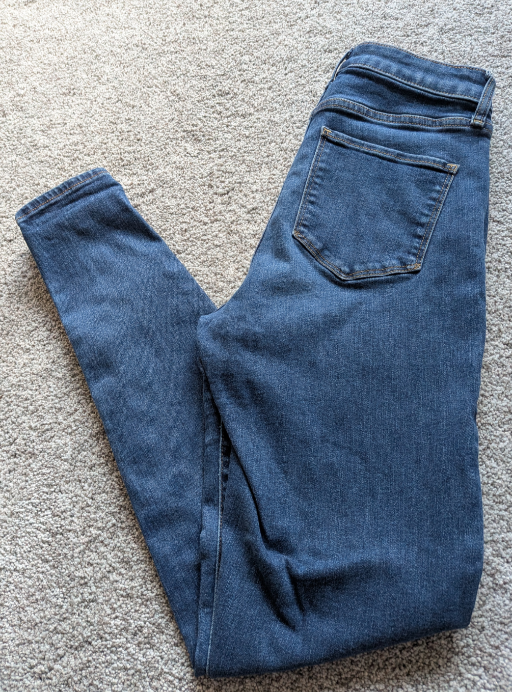 #17 Gap Universal Jeggings High Rise women's 28/6 tall