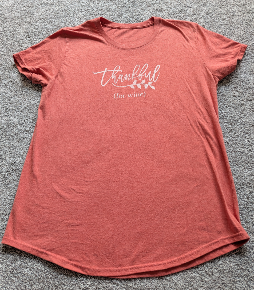 #17 Women's thanksgiving tee size M