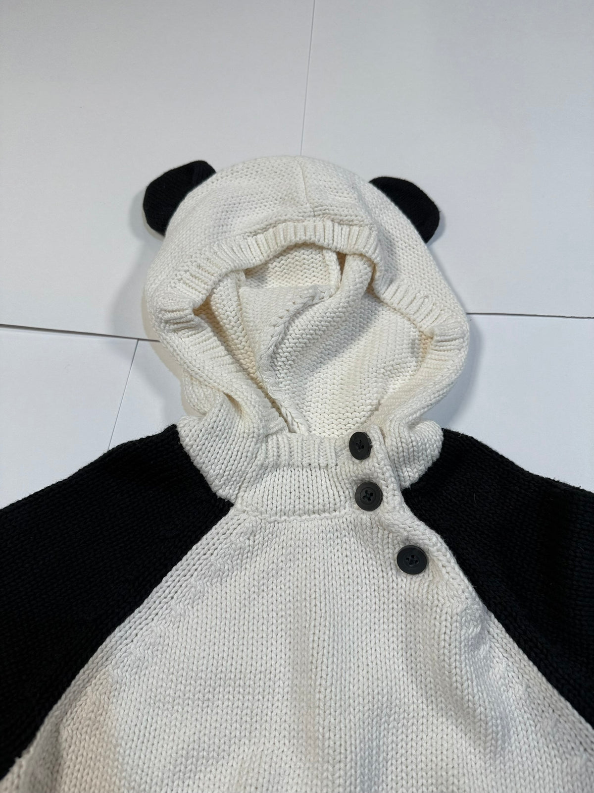 #141 Girls S 4-5 Tea Panda Sweater with Ears on Hood