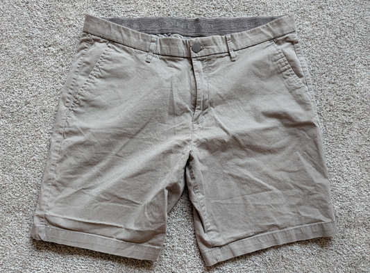 #17 English Laundry, grey shorts men's size 34