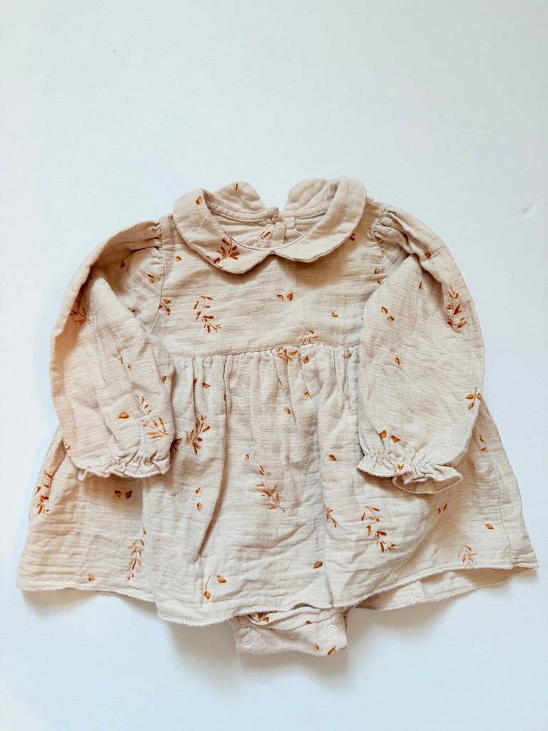 (#25) BUNDLE | pehr&PLAY UP | EUC | 6-9m | corduroy & peplum | 45227