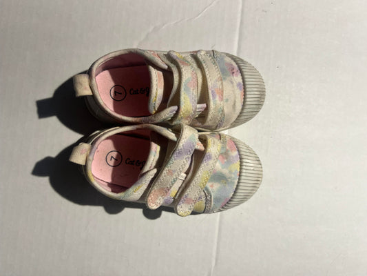 #98 Girls 7 Rainbow Watercolor Cat and Jack Sneakers