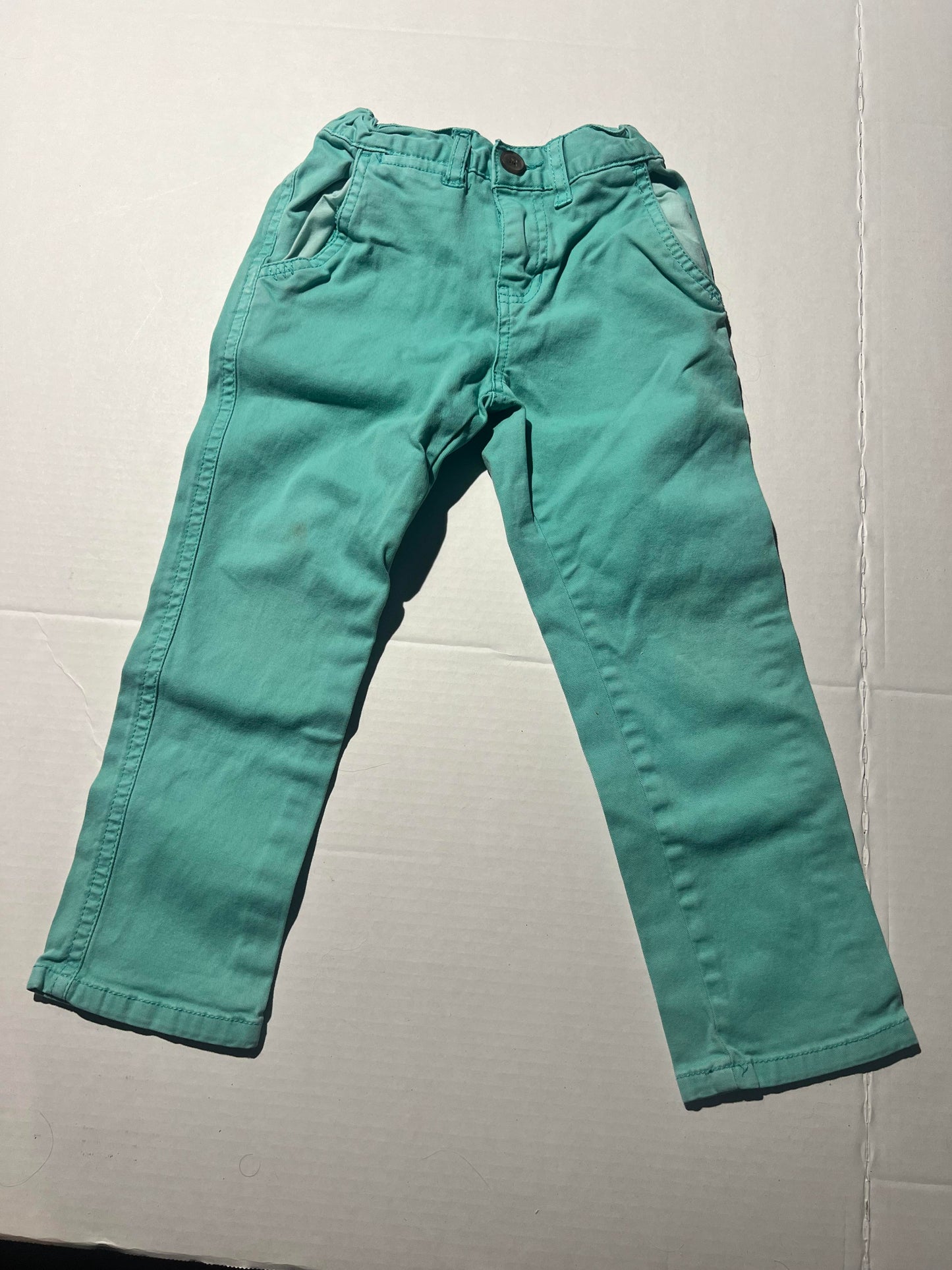 #98 Boys 4T Chino Style Pants