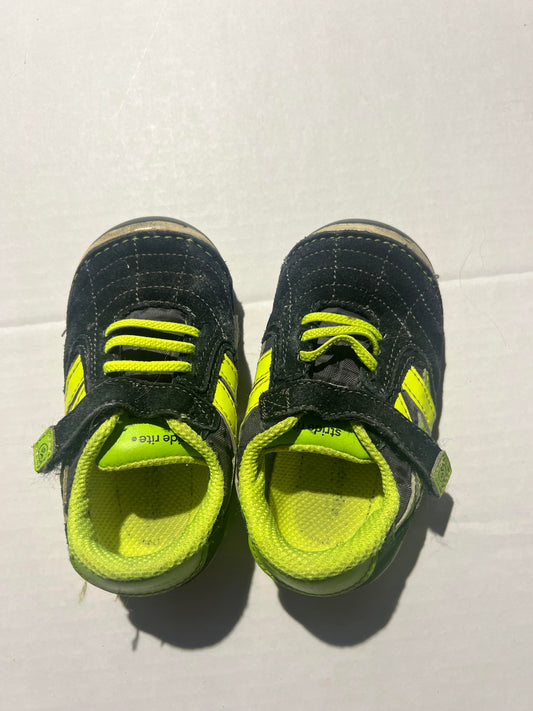 #98 Boys 6 Stride Rite Neon Green and Black Sneakers