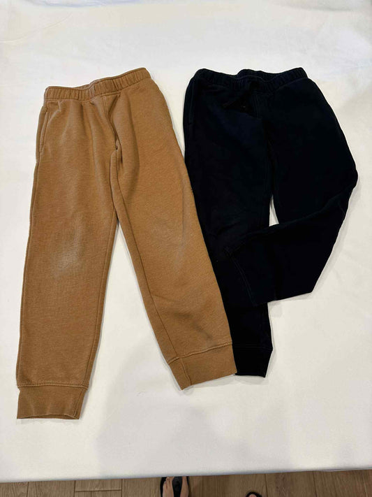 #149 Boys 8 Cat and Jack Sweatpants