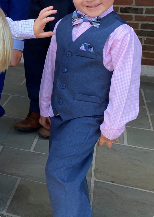 Reduced Seller #62 Boys Nautica 4 piece suite sz 6 EUC