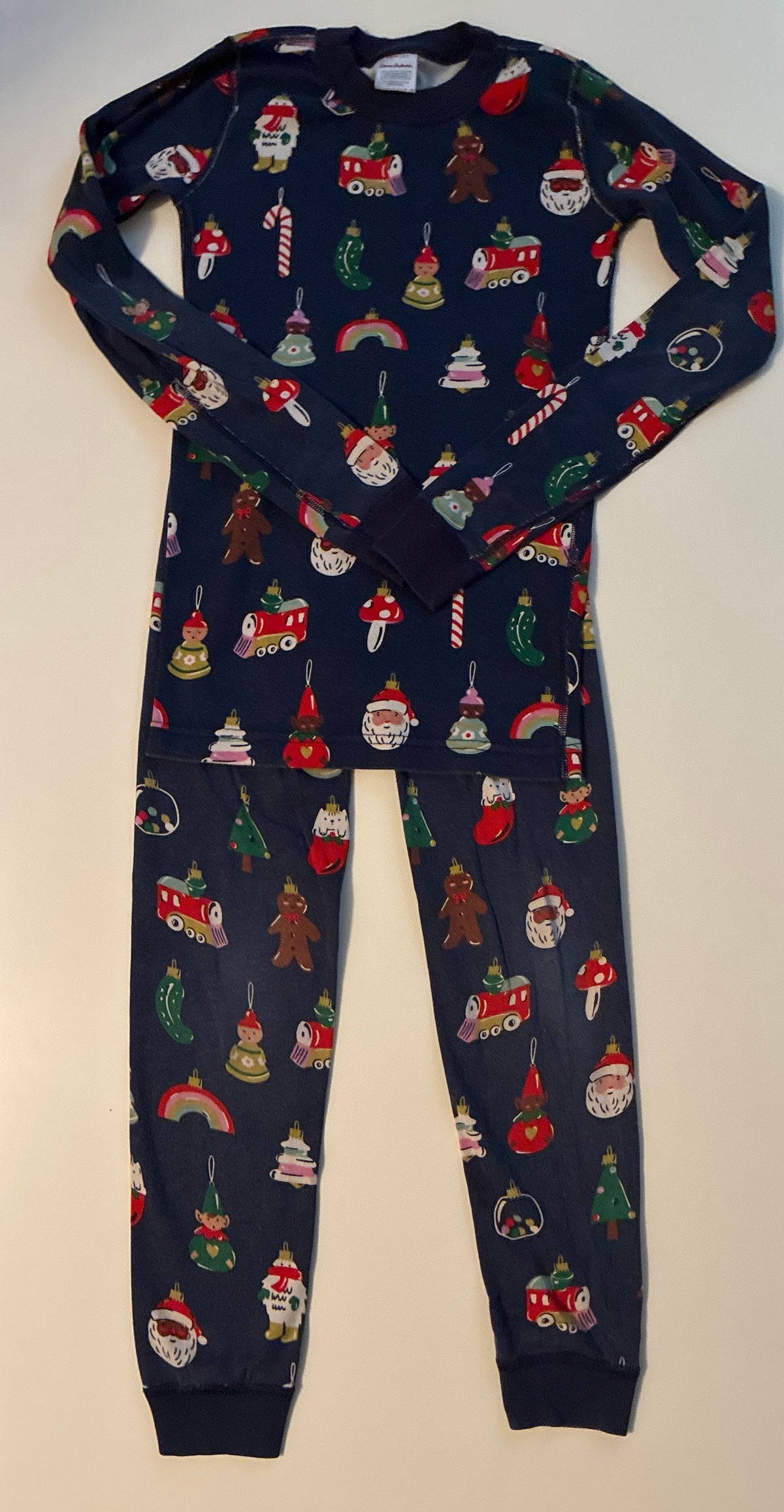 Seller 76 Hanna Christmas Pajamas Size 8