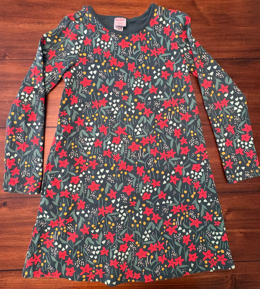 #197 Hanna Andersson Girls	Size 8 Green with Red & White Flowers A-Lined Long Sleeve Dress