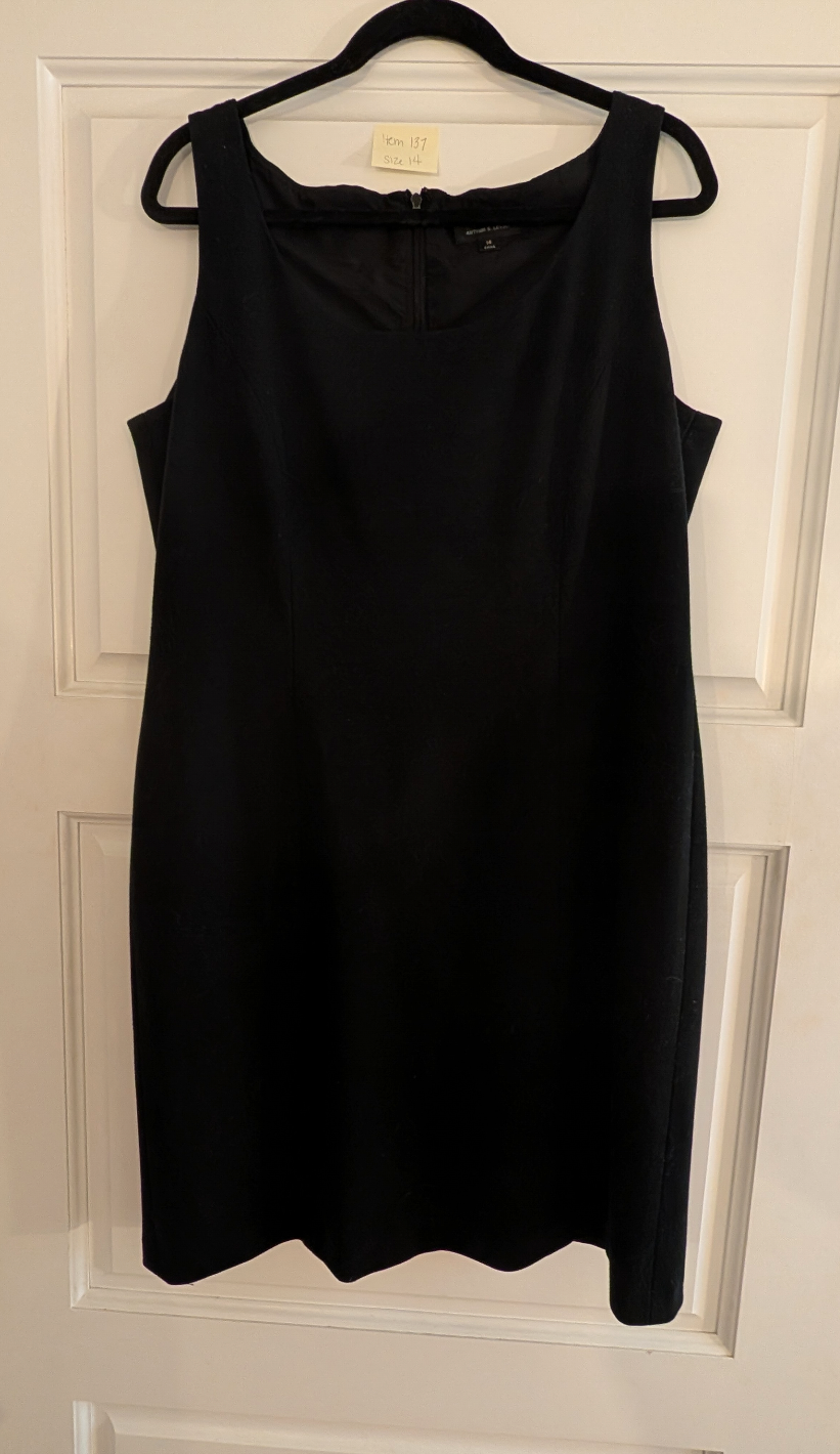 *Reduced* Seller 97, Tahari Classic Women's Black Dress, Women's, size 14 (item 137)
