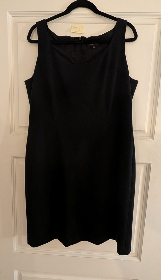 *Reduced* Seller 97, Tahari Classic Women's Black Dress, Women's, size 14 (item 137)