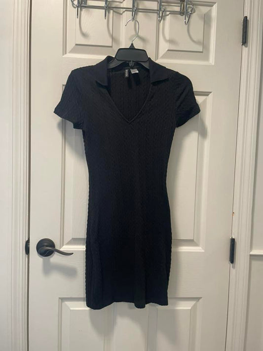 #215 H&M Black Short Sleeved Dress Women's Size XS/S