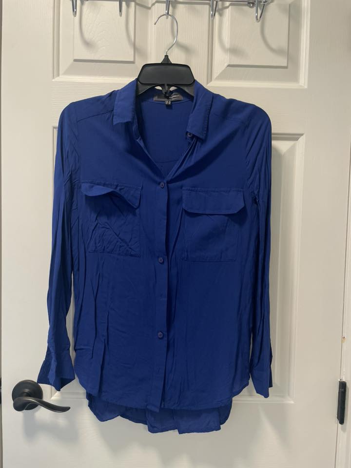#215 H. Connect Blue Button Down Blouse Women's Size Small