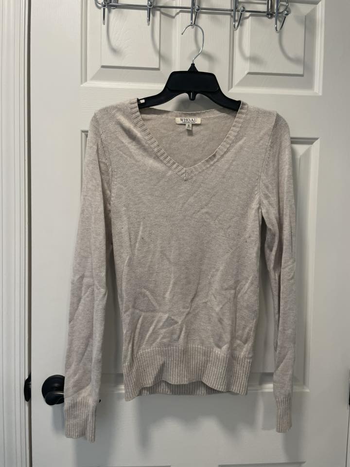 #215 Who.A.U. Light Tan Sweater Women's Size Small
