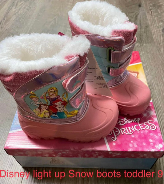 New Toddler Girl Size 9 Disney Light Up Snow Winter Boots