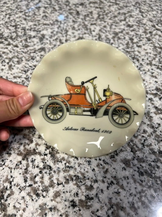 Seller #76 - Vintage Autoar Runabout 1902 Small Plate 5"