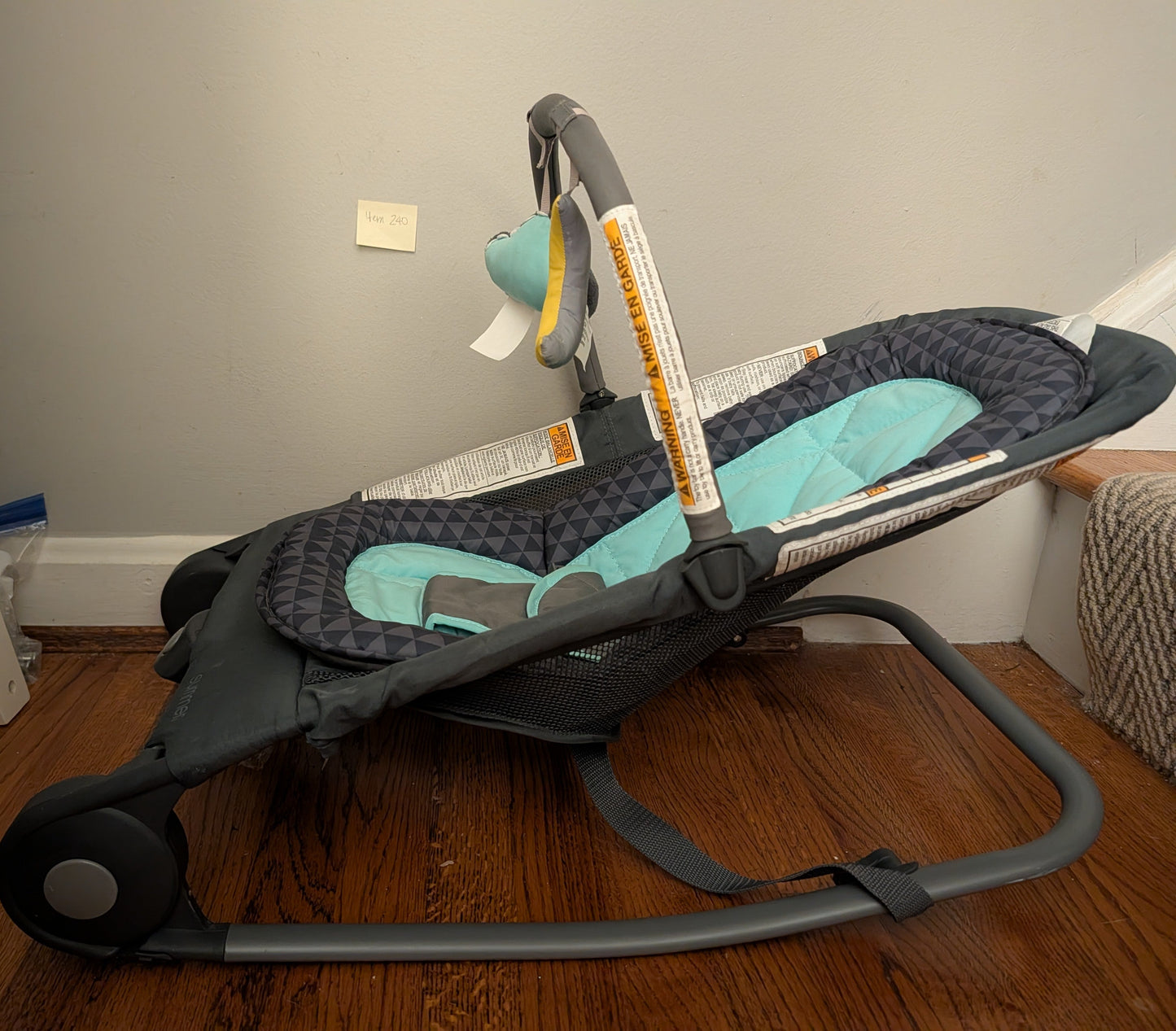 Seller 97, Summer Infant 2-in-1 Bouncer & Rocker Duo (item 240)