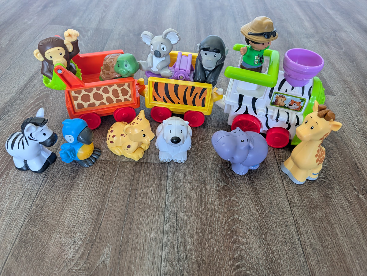 #8 Little People Safari Train and Animals