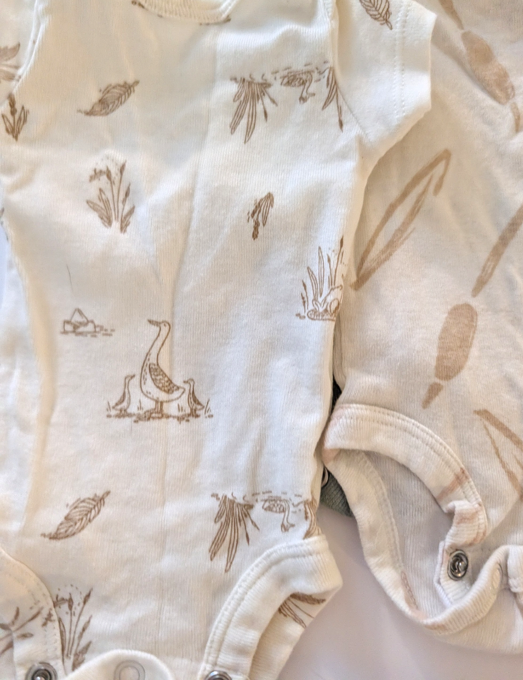 Seller 97, Carter's Elephant Hooded Set & 4 Onesies, baby size Preemie NWT (item 204)