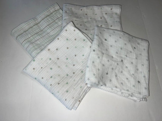 #104 gender neutral Aden and Anais muslin blankets set of 4