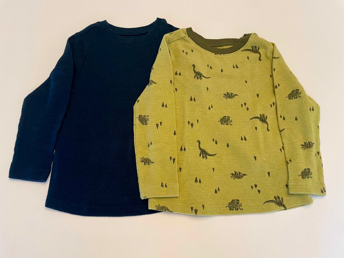 #54 - Boys 3T Old Navy Waffle LS Shirts (2)