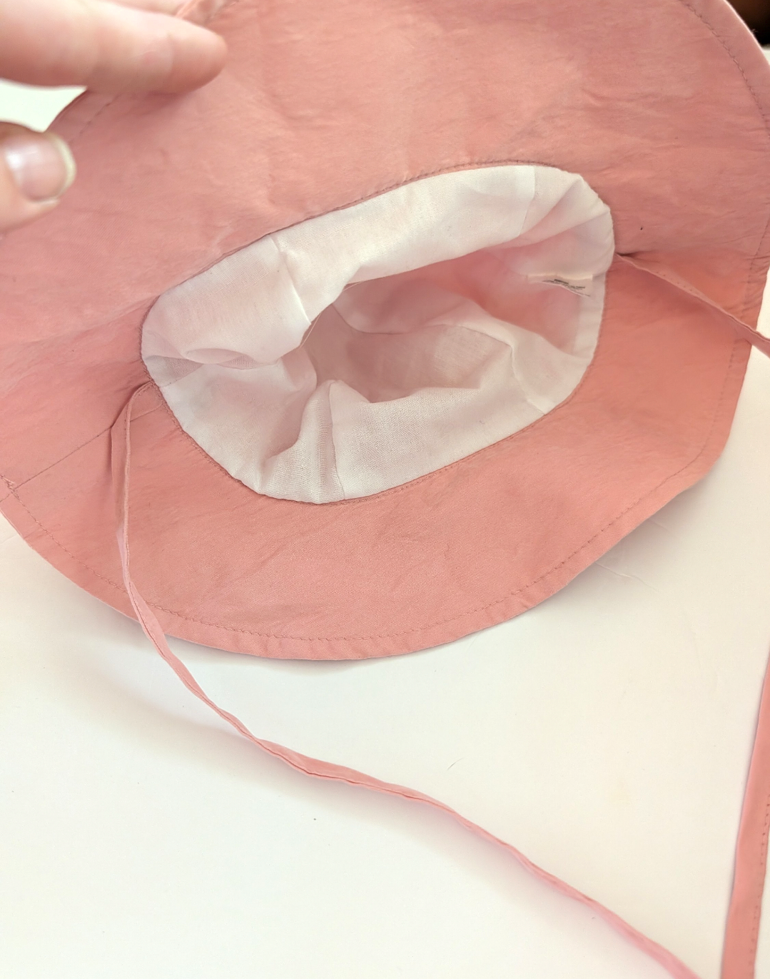 Seller 97, No Boundaries White Eyelit Hat & Pink Sun Hat, baby, size 6mo (item 257)