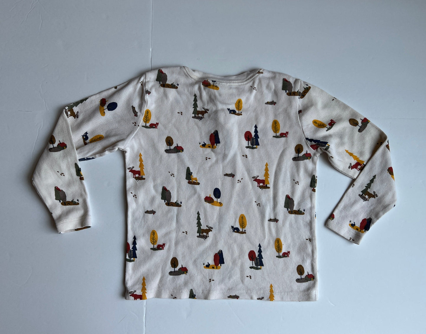 #180 Boys Size 5 (110) Hanna Andersson GUC Woodland Henley