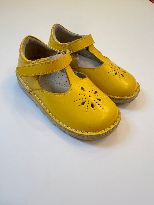 (#158) l'amour | EUC | 9 | alix wedge mary jane | 45227