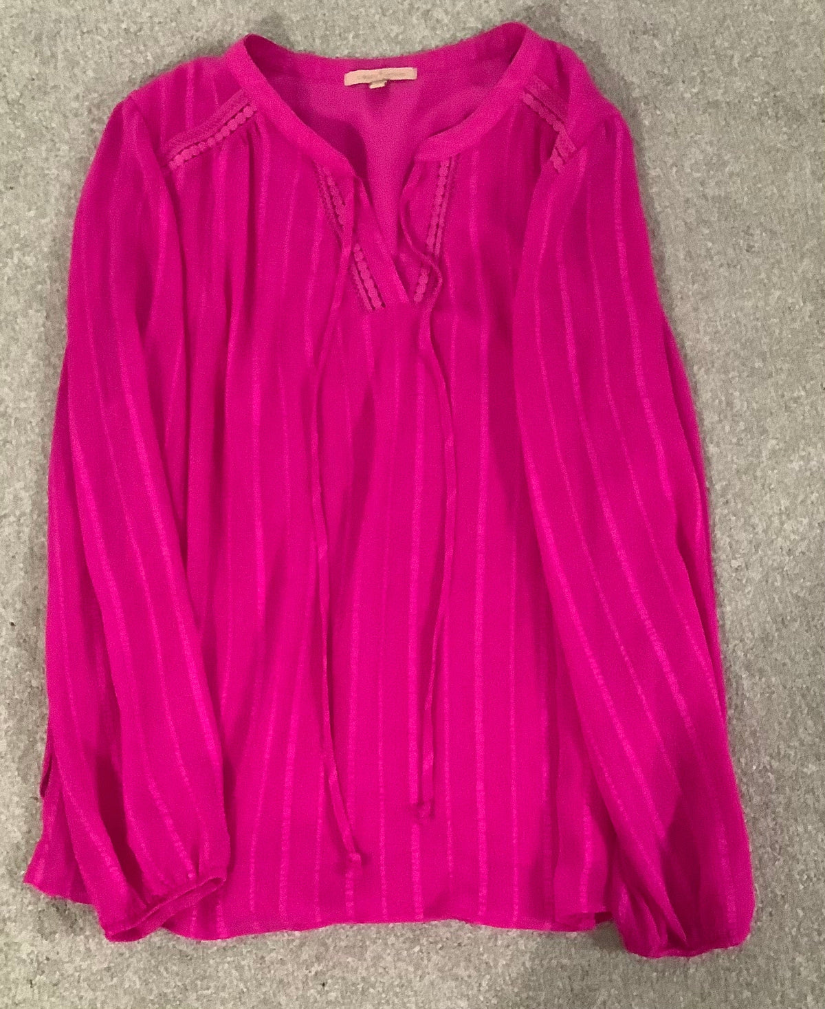#130 Gibson Latimer Hot Pink Blouse Sz M