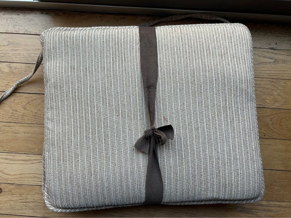 Seller 128 - Dining Chair Cushions - Set of 2 - Brand New!