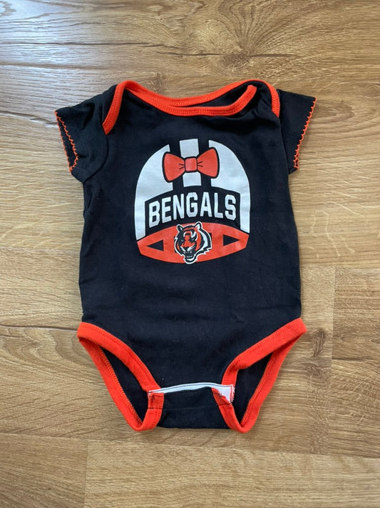 #6 - Girls Cincinnati Bengals Bodysuit, 3-6 months