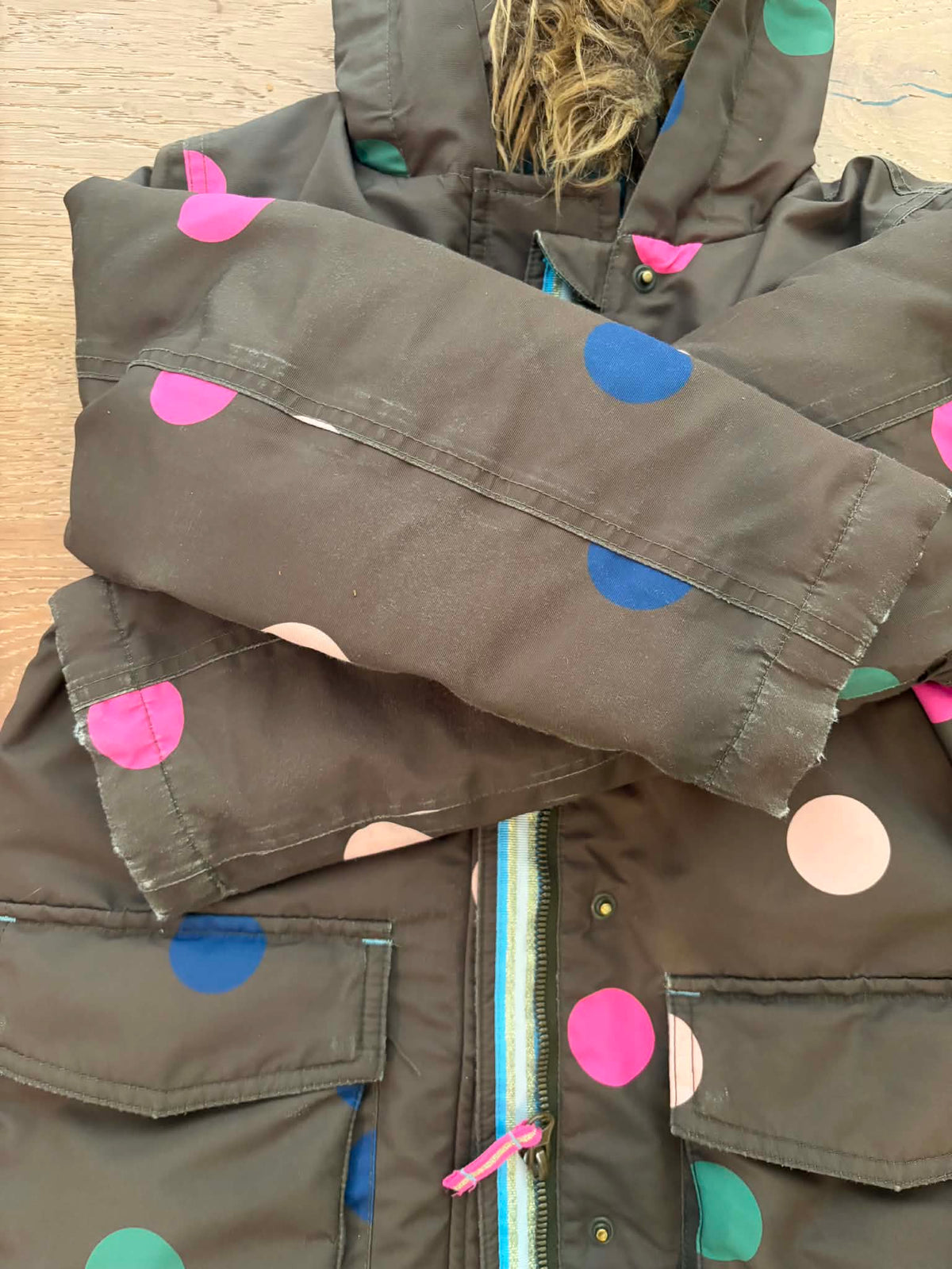 Seller #193 Mini Boden Girls Size 6-7 Army Green Polka Dot Winter Jacket (Retailed for $120)