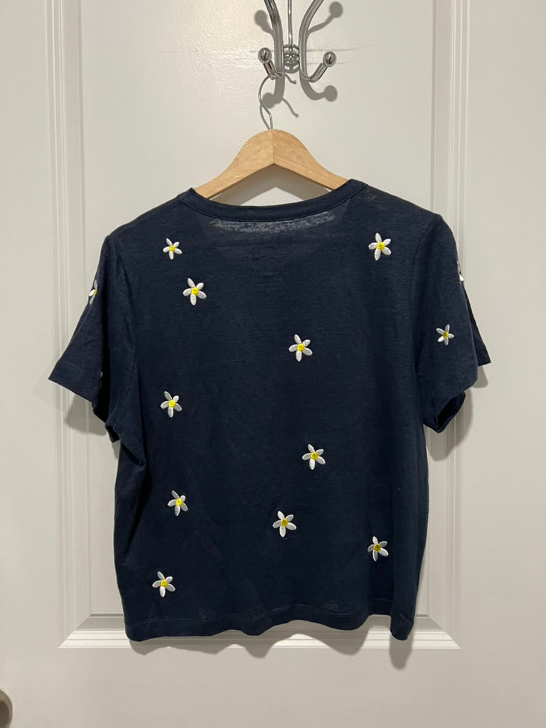 Seller #76 - Chaser Women's Linen Floral Navy Short Sleeve Top Medium Cropped Anthropologie