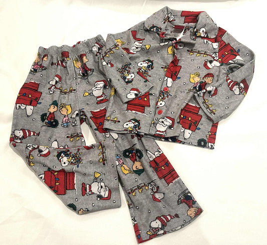 #149 4t Flannel Peanuts Holiday Pajamas