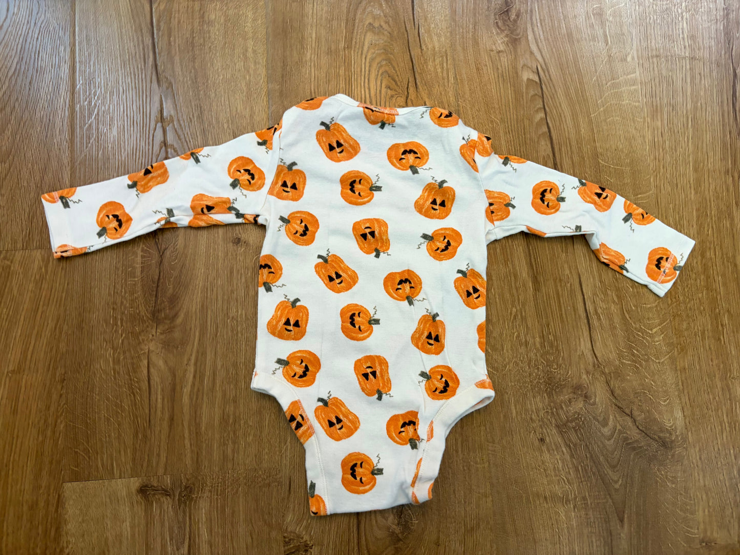 #6 - Old Navy Pumpkin Long-Sleeved Onesie Bodysuit - 12-18 months
