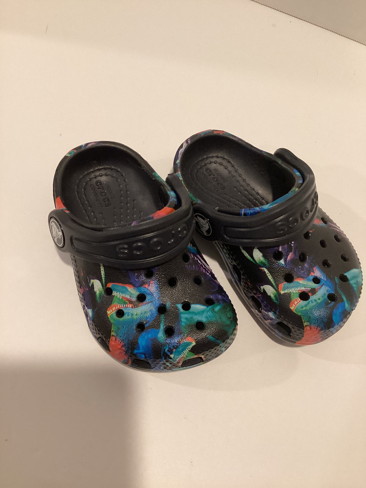 #70 Crocs Toddler 4 Shoes