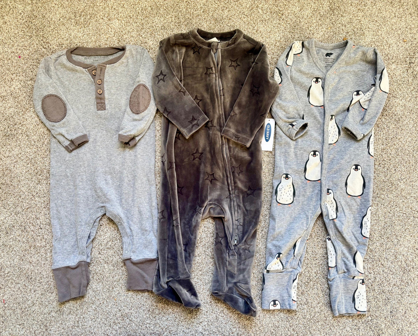 #43 Gender Neutral Sleepers Boys or Girls 6-9m EUC-NWT